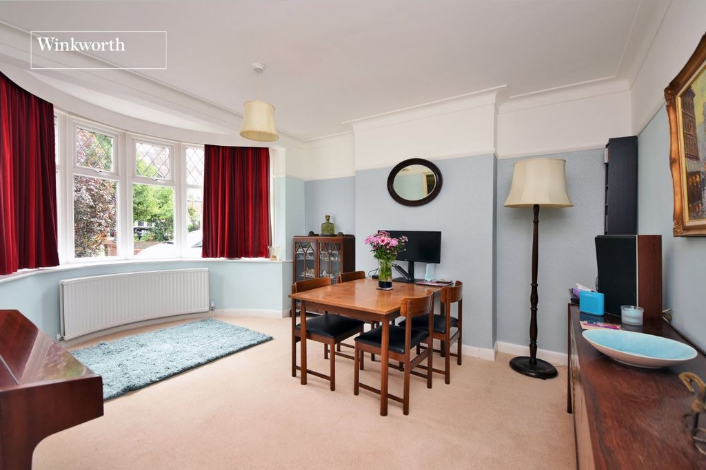 Property photo 3 of 19 Picture No. 07