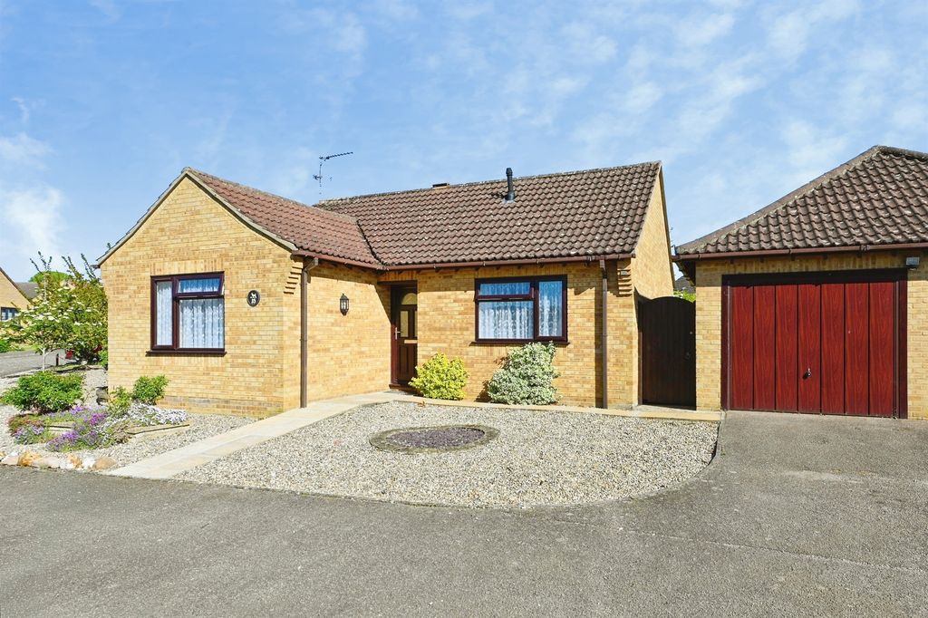 Property photo 1 of 16