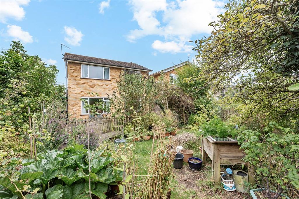 Property photo 3 of 19