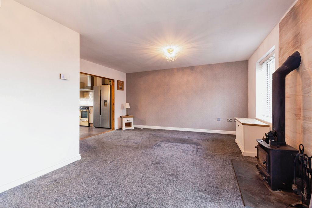 Property photo 3 of 16 Photography