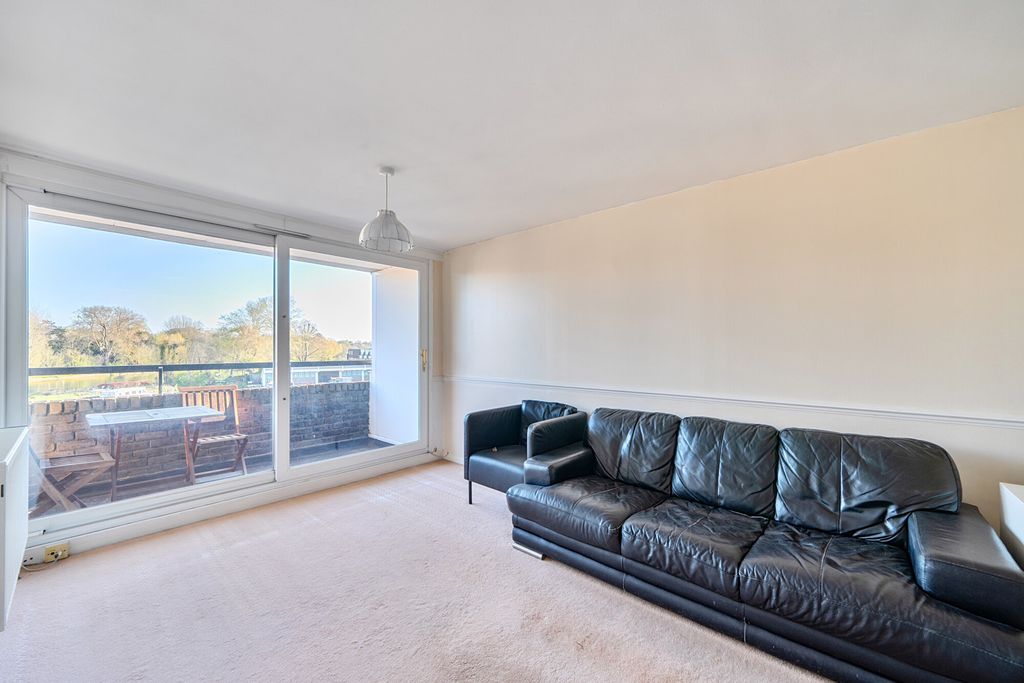 Property photo 2 of 17 1439181-12-69Ceb7...