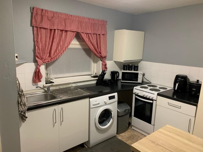 Property photo 2 of 3