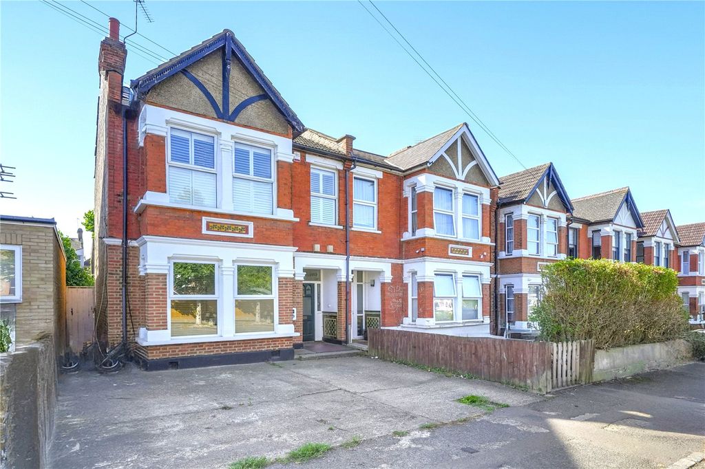 Property photo 2 of 17 Picture No. 03