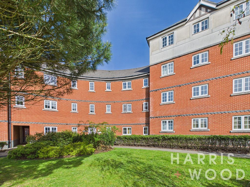 Property photo 1 of 17 5057820