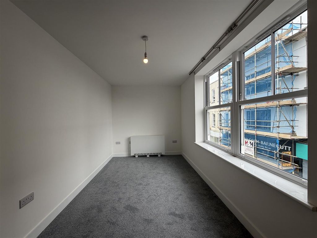 Property photo 3 of 12 Img_1747 - Copy.Jpg