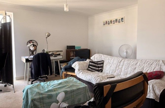 Property photo 2 of 9