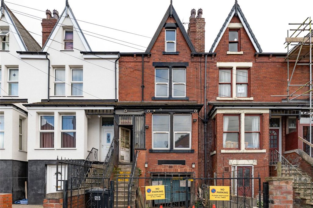 Property photo 1 of 9 Picture No. 08