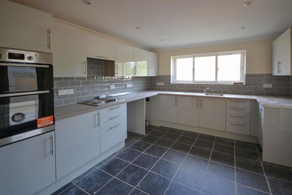 Property photo 2 of 13 1.Jpg