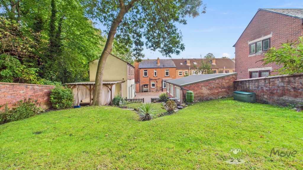 Property photo 1 of 18 Cam03669G0-Pr0031-Still040