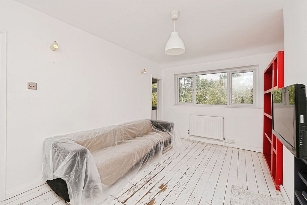 Property photo 3 of 12 Pbox-Img.Jpg