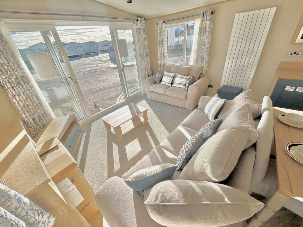 Property photo 3 of 12 Abi Ticehurst 2025 Vs017288 126446953.Jpeg