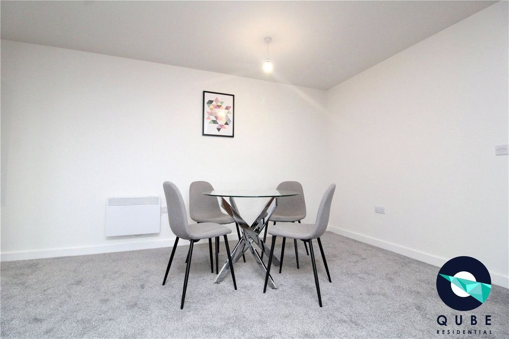 Property photo 3 of 11 Picture No. 04