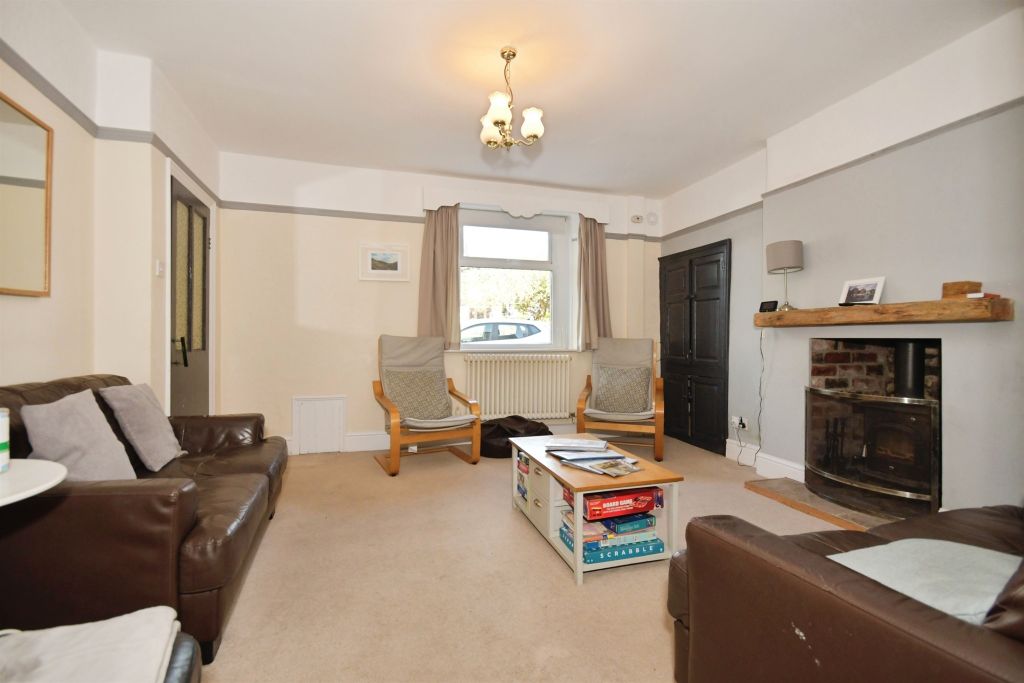 Property photo 3 of 14