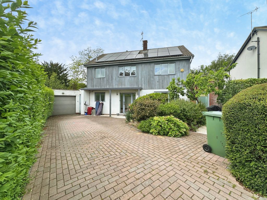 Property photo 1 of 8