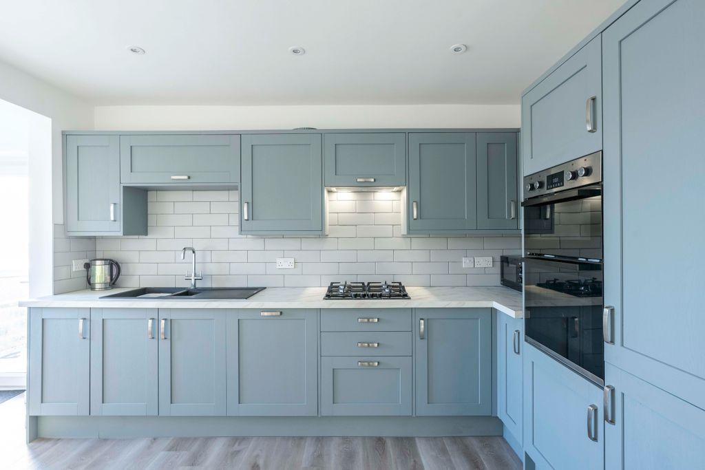 Property photo 3 of 25 Photo 28