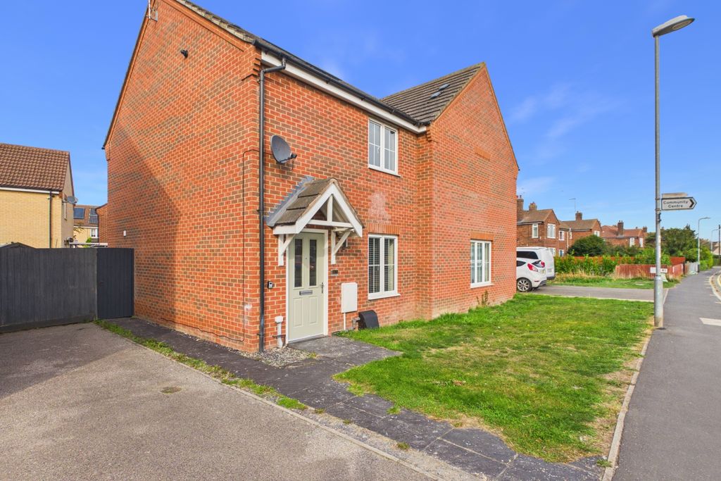 Property photo 1 of 23