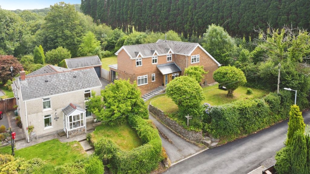 Property photo 1 of 42 4346270