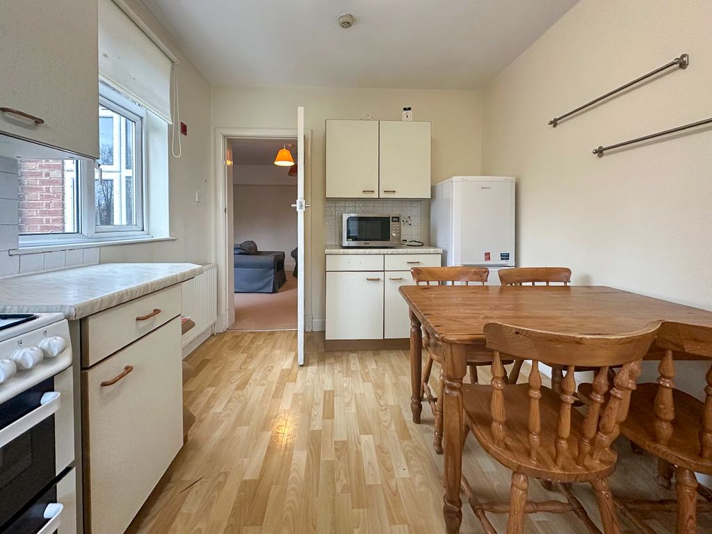 Property photo 2 of 13 Kitchen