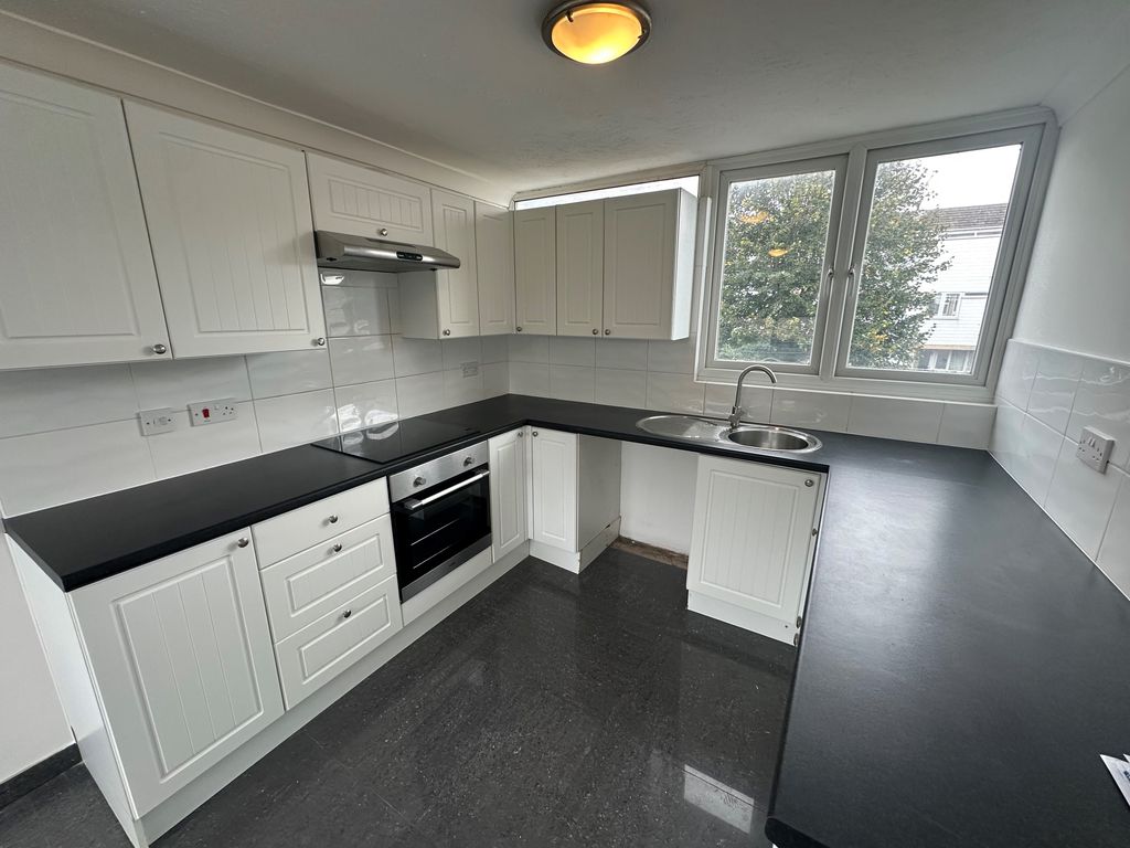 Property photo 3 of 16 View