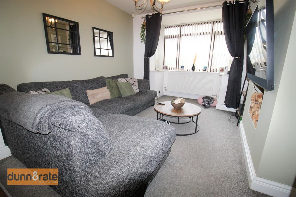 Property photo 3 of 18 Img_5356.Jpg