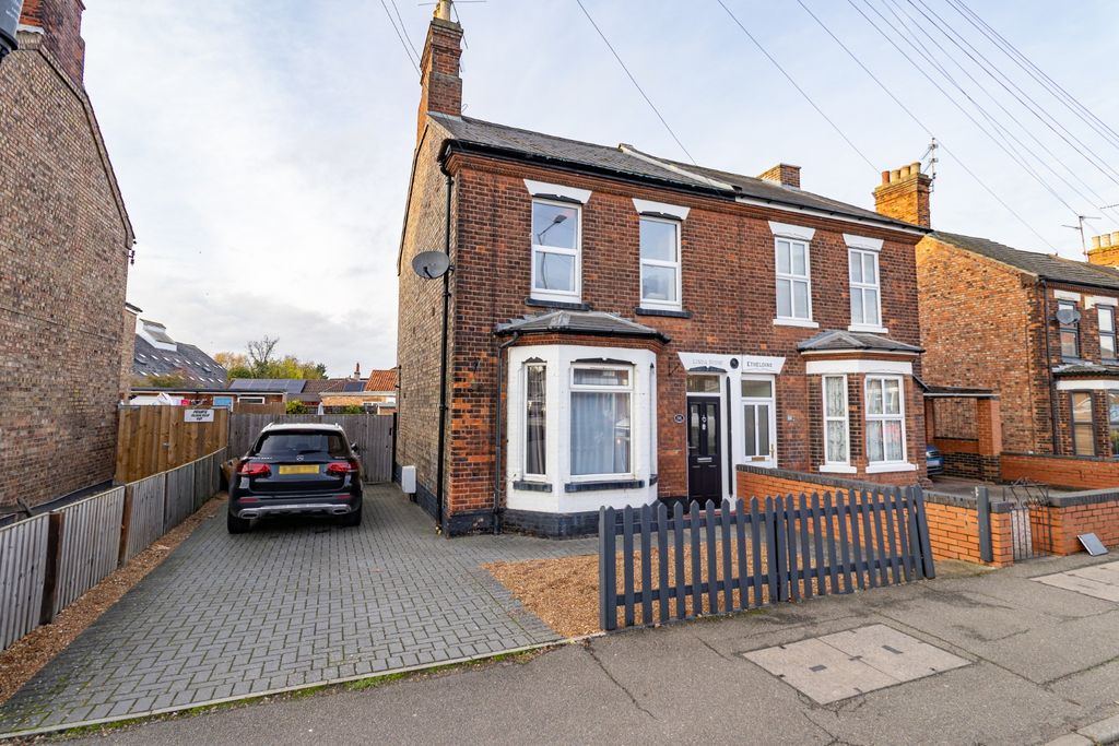 Property photo 1 of 37 3629780