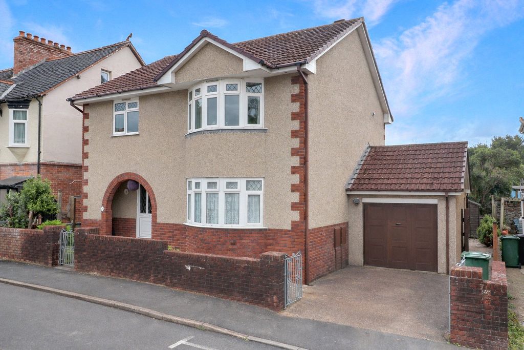 Property photo 1 of 17 1 - Picture No. 46