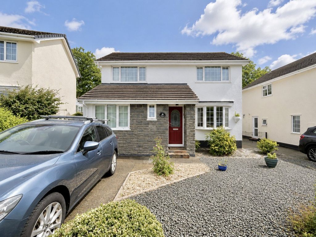 Property photo 1 of 17 Picture No. 13