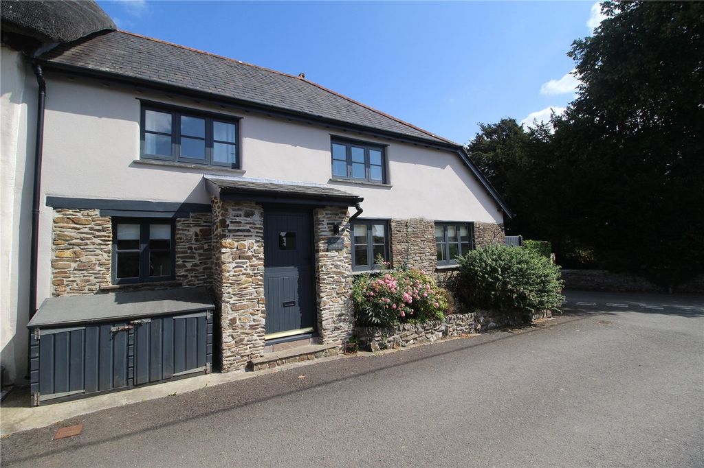 Property photo 1 of 18 Picture No. 02