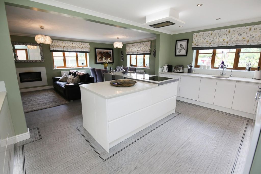 Property photo 2 of 49 Jv6A9286.Jpg