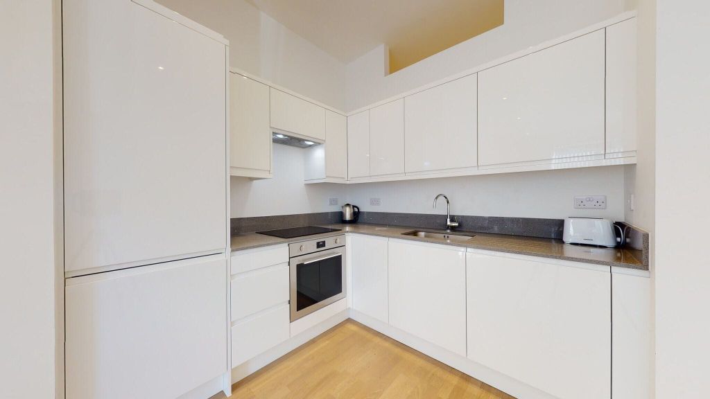 Property photo 2 of 13 Kitchen