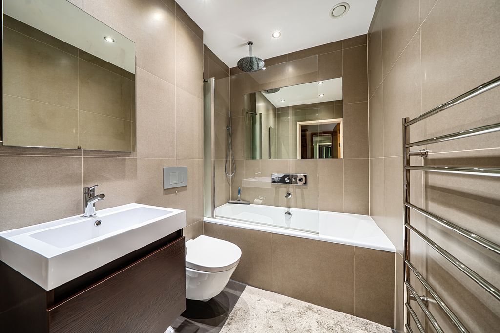 Additional image 5 of 3 bed penthouse for saleEast Street, Epsom KT17