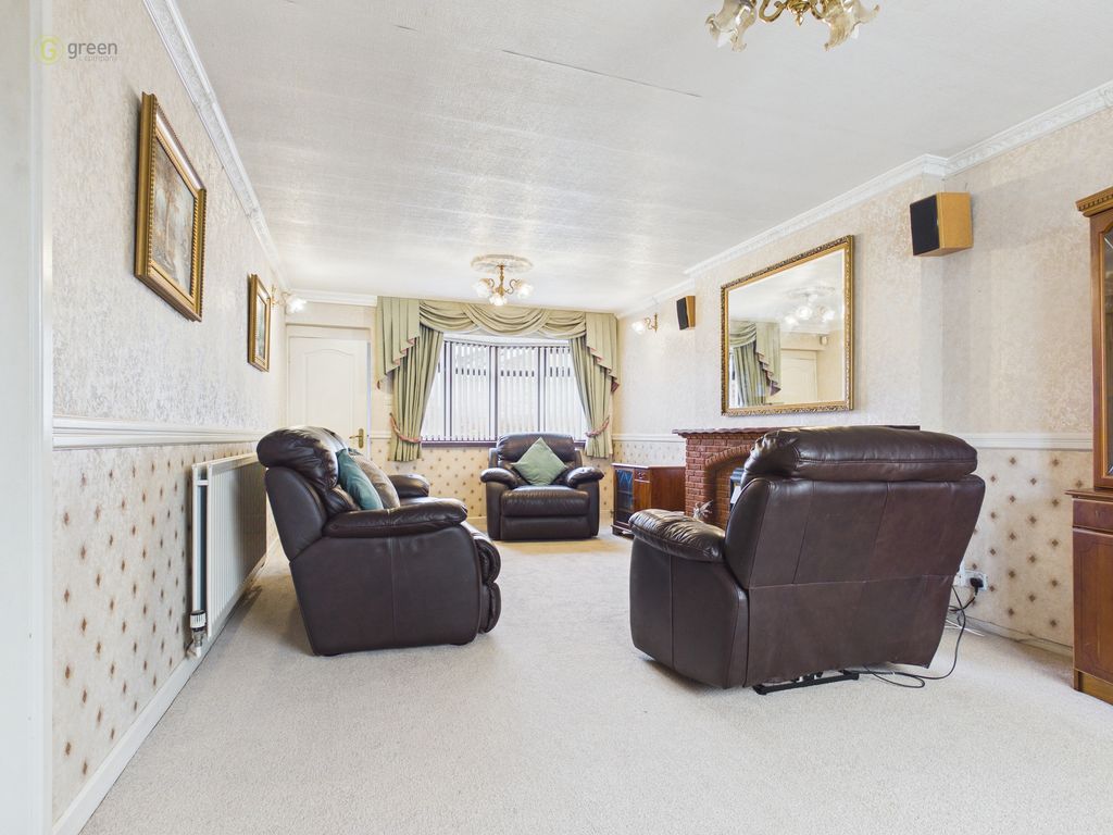 Property photo 2 of 33 Cam01332G0Pr0680Still004