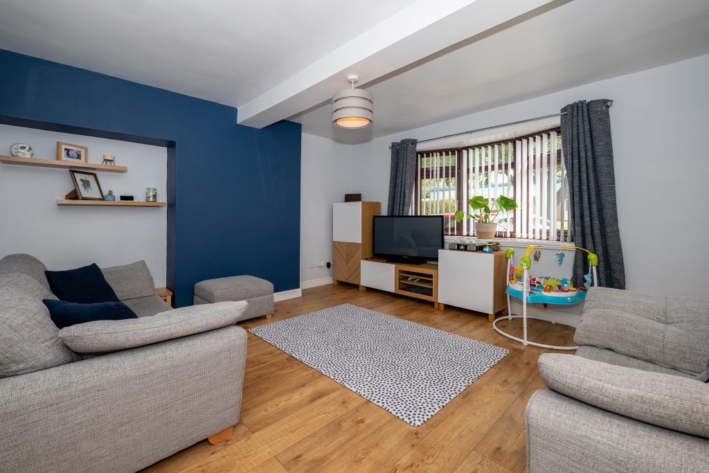Property photo 2 of 24