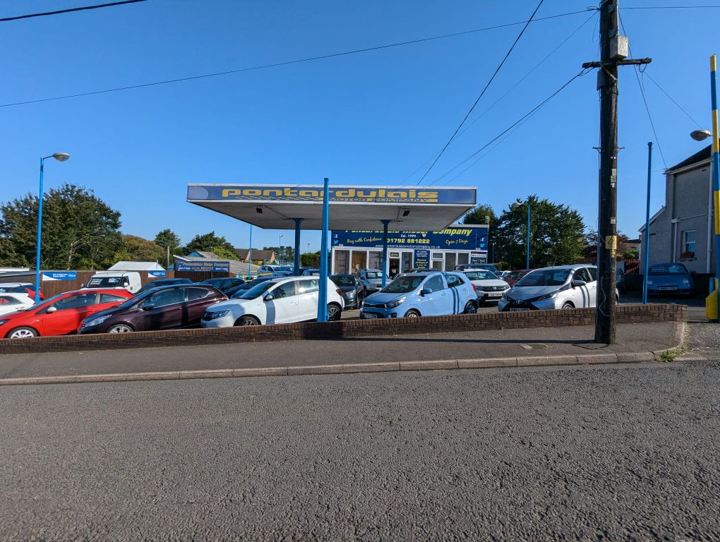 Property photo 1 of 7