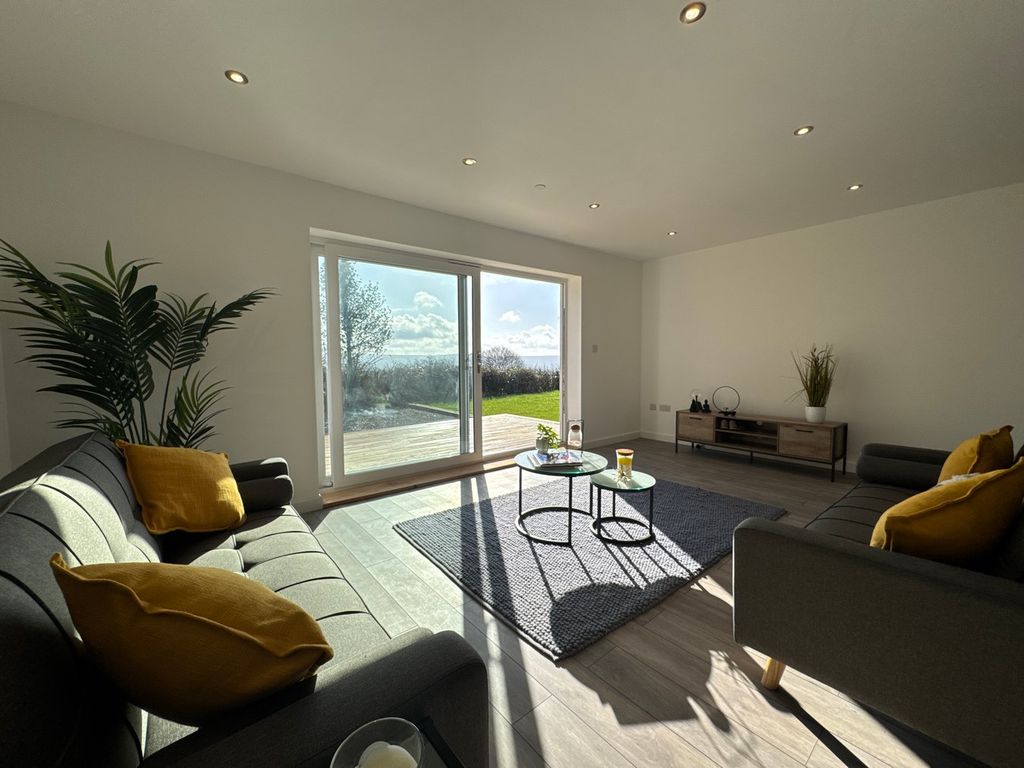 Property photo 1 of 27