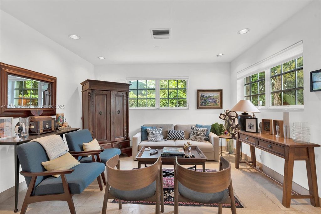 Property photo 1 of 4 <Alttext/>