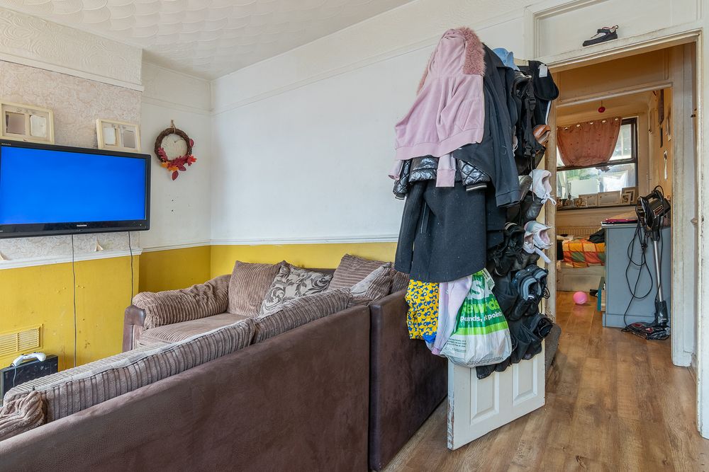 Property photo 3 of 20