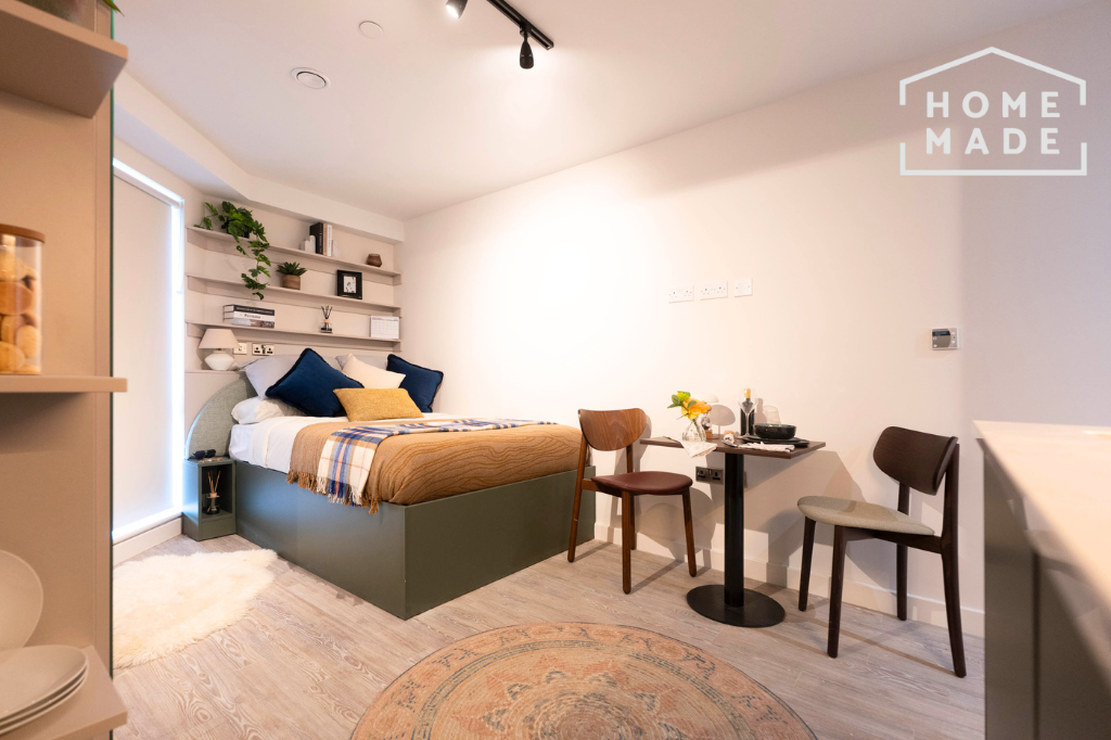 Property photo 2 of 11