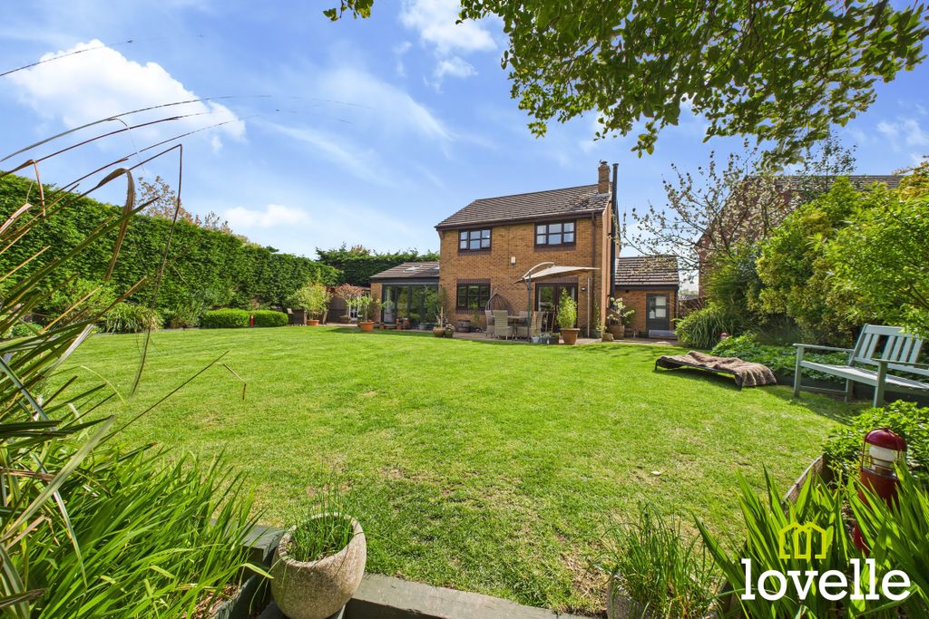 Property photo 1 of 23