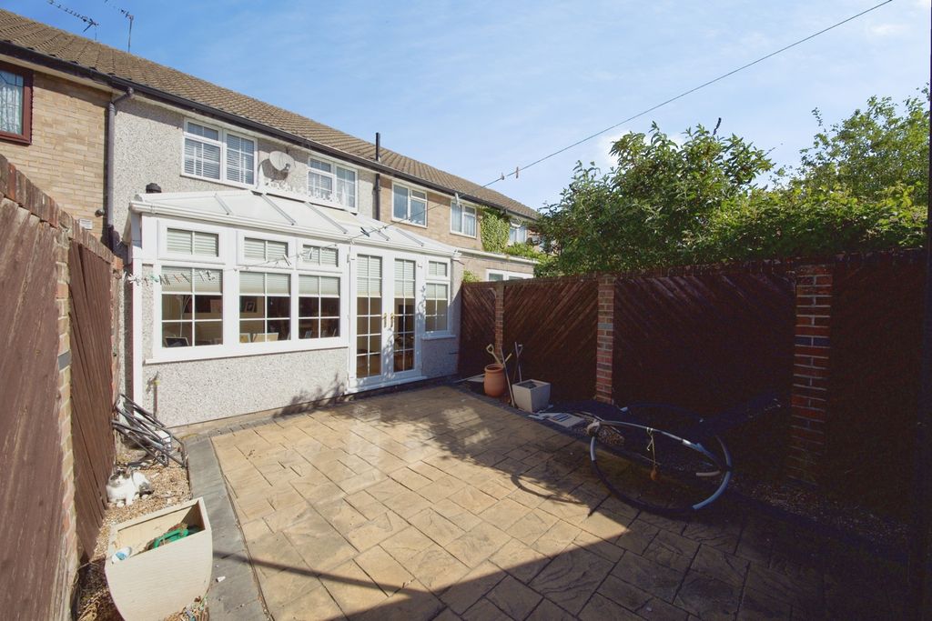 Property photo 3 of 20 Pbox-Img.Jpg