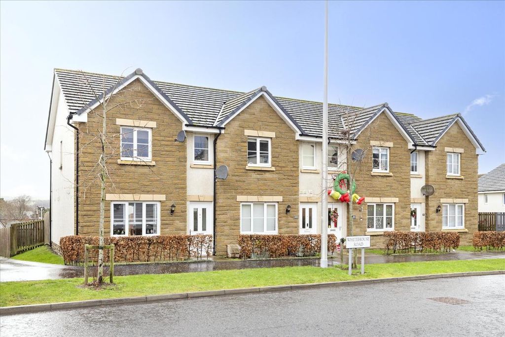 Property photo 1 of 31