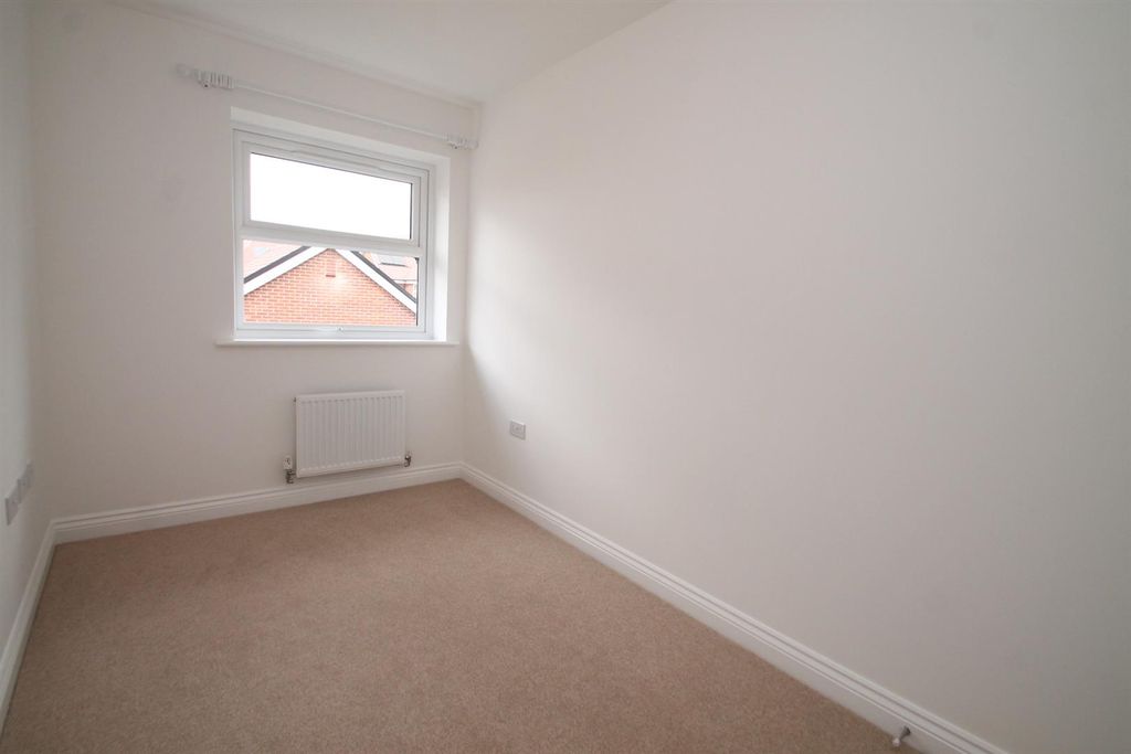Property photo 3 of 10 Img_9346.Jpg