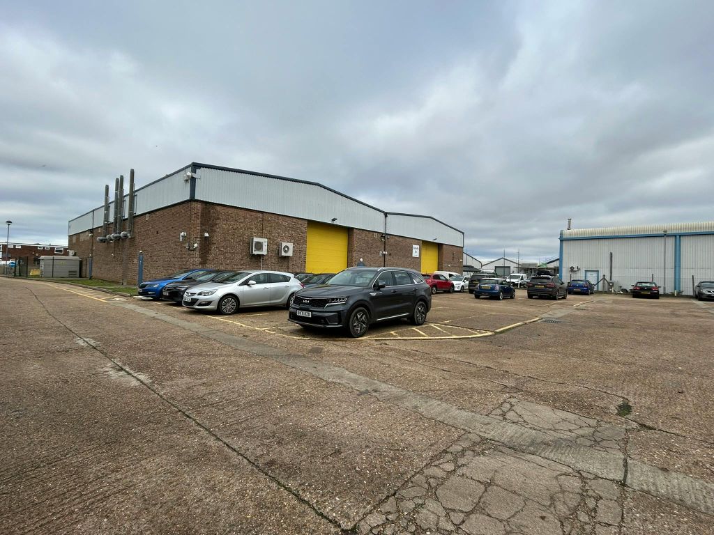 Property photo 2 of 4 Hoddesdon 1.Jpeg