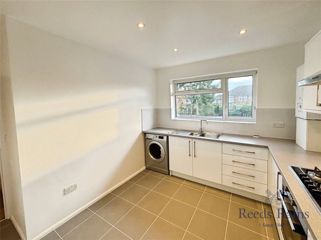 Property photo 2 of 9 Picture No. 07
