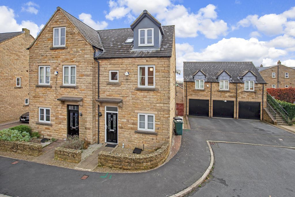 Property photo 1 of 18 0 General