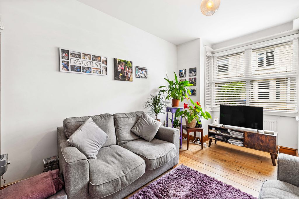 Property photo 3 of 19 Image22.Jpg