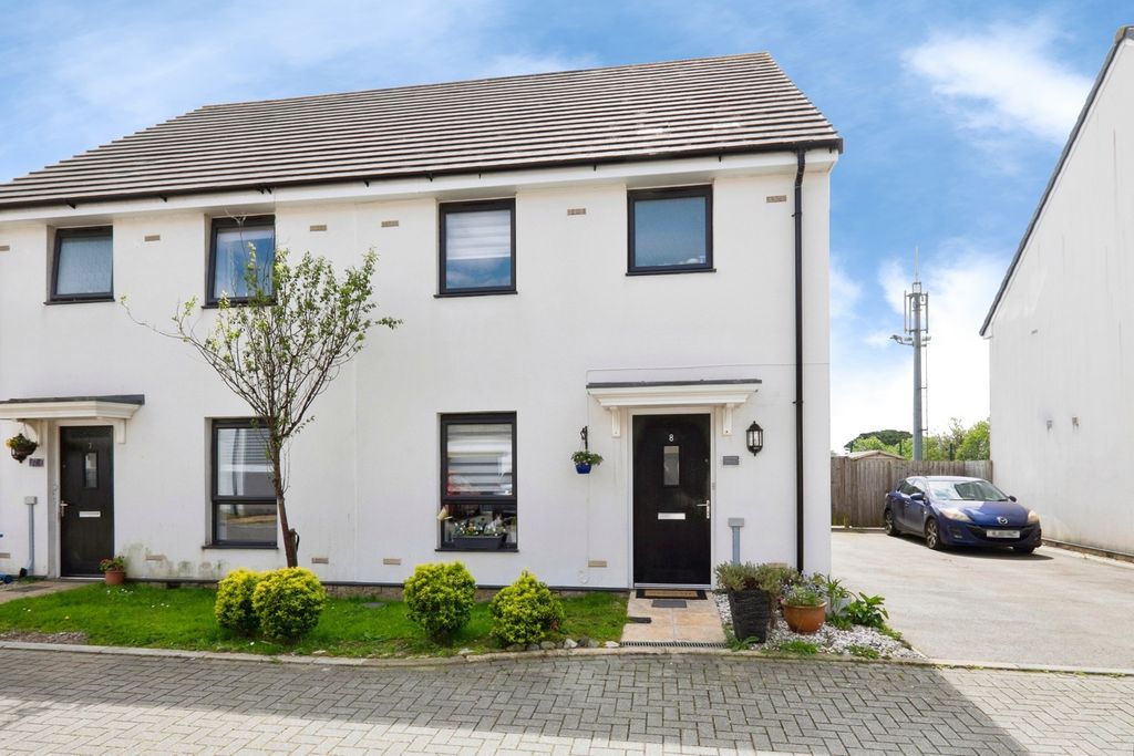 Property photo 1 of 12 Pbox-Img.Jpg