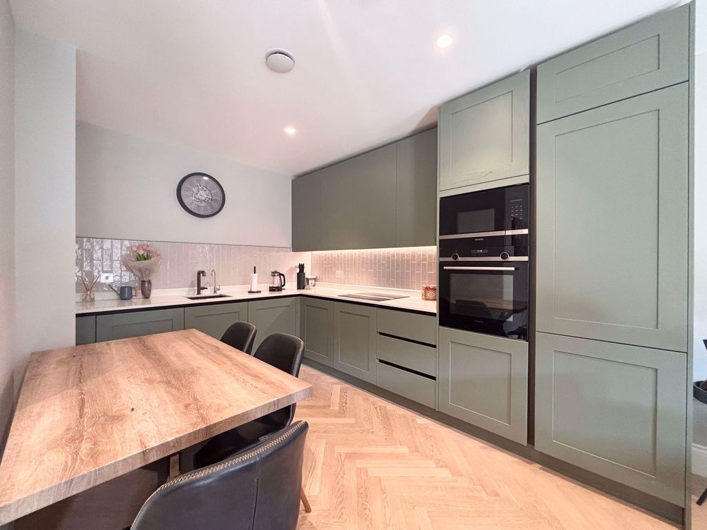 Property photo 1 of 12 Kitchen