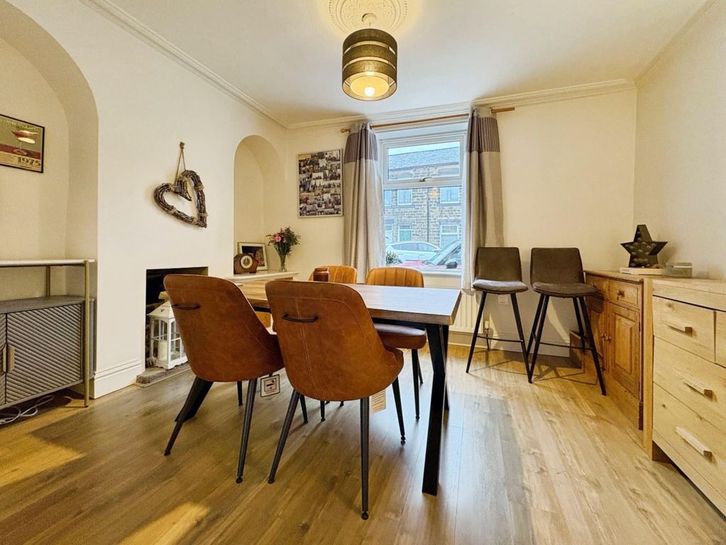 Property photo 3 of 15 E4Bc43E2-Img_2329.Jpg