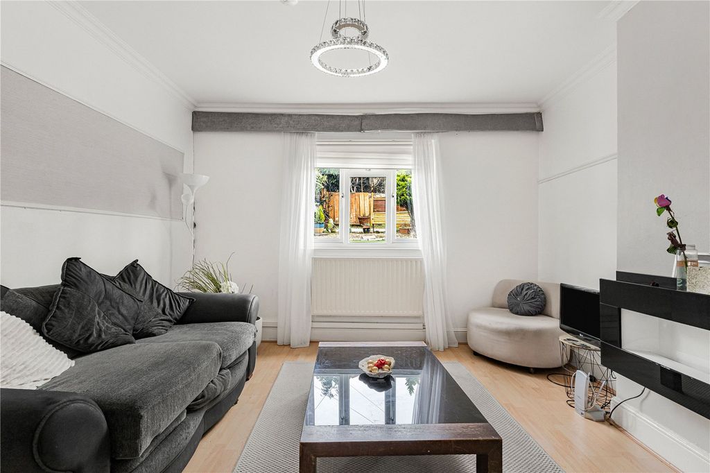 Property photo 2 of 11 Picture No. 74